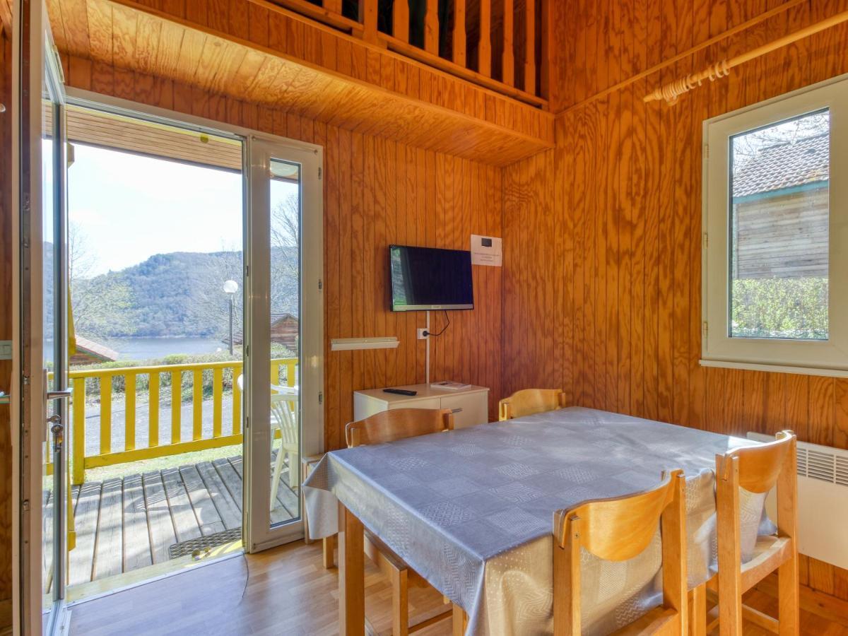 Vacanceole - Les Chalets De La Chazotte Saint-Jacques-dʼAmbur Exterior foto